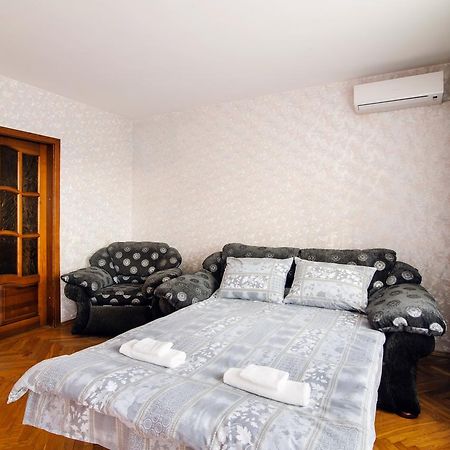 Rooms For Rent In The Mayakovskogo Minsk Extérieur photo